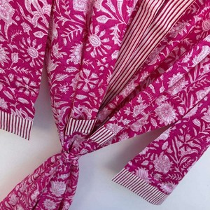 Vestido Kimono Maxi de Algodón Estilo Japonés Bohemio Oversize con Estampado Floral Hecho a Mano para Uso Diario, Ideal para Damas de Honor - Product Image 3