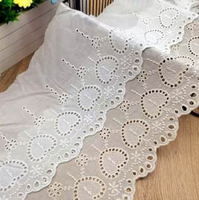 Tissu en dentelle brodée florale 3D traditionnelle en coton, doux, respirant, léger, romantique, luxueux, pour robes de mariée et garnitures de vêtements