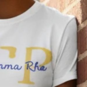 Camiseta de algodón tipo grecia Sigma Gamma Rho, personalizada con estampado, para mujer, ropa de hermandad, top informal con cuello redondo, estilo streetwear, venta al por mayor - Product Image 4