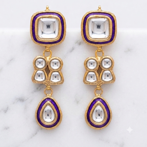 Pendientes de Lujo Chapados en Oro Thappa Kundan, Tradicionales con Esmalte Rojo Meenakari y Piedra Polki sin Cortar, Pendientes Colgantes para Novia India - Product Image 4