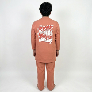 ชุดเซ็ตฤดูร้อนสองชิ้นสำหรับผู้ชายขายดี เนื้อผ้าเทอร์รี่ โพลีเอสเตอร์/คอตตอน แห้งเร็ว เสื้อยืดแขนสั้นและกางเกงขายาว - Product Image 5