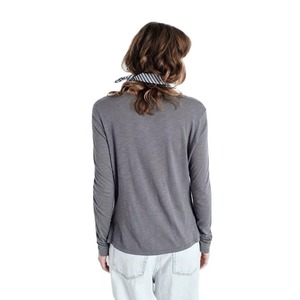Haut décontracté gris à col rond et manches longues pour femme, en tricot 100 % coton respirant, coupe classique, couleur unie, basique - Product Image 2