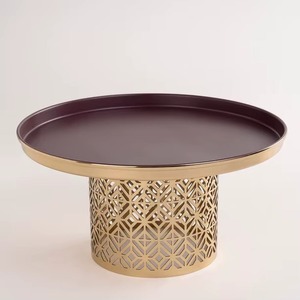 Support à gâteau en métal de la plus haute qualité avec support design, choix de cadeau idéal pour les passionnés de pâtisserie et les organisateurs d'événements - Product Image 5