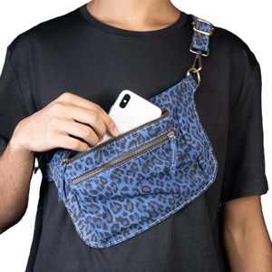 Bolso de Pecho Negro de Moda con Cremallera Antirrobo de Cuero Genuino para Hombre, Riñonera Deportiva Vertical para Senderismo con Logotipo Personalizado - Product Image 1