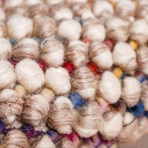 Tapis en laine fait main, motif galets tricotés épais, tapis de sol moderne et doux pour salon, chambre et décoration intérieure - Product Image 5