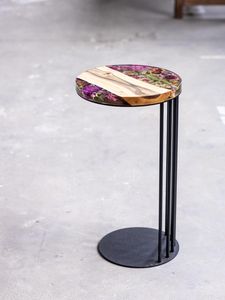 Table d'appoint personnalisable en résine florale écologique peinte à la main avec fleurs séchées - Product Image 6