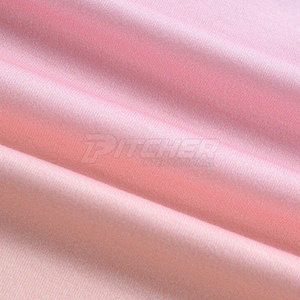 Camisetas de hombre a la moda con tela premium, corte elegante y tacto cómodo para looks urbanos y casuales. - Product Image 6