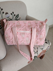 Sac de voyage matelassé léger avec imprimé chat et fermeture éclair |   Sac de voyage grande capacité pour le week-end - Product Image 1