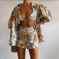 Ensemble de plage vintage en lin mélangé à fleurs pour femmes, composé d'un chemisier à manches bouffantes et à col ouvert, d'un bikini assorti et d'un short cargo