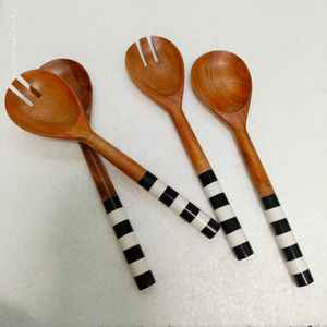 Cuchara de Servir de Lujo Hecha a Mano con Madera de Acacia y Mango de Resina, Utensilio Ecológico para Fiestas a Buen Precio - Product Image 1