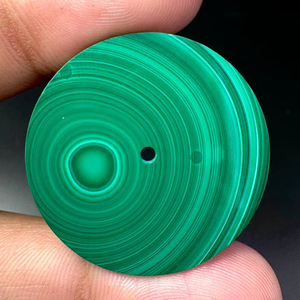 Cadran de montre de luxe vintage élégant classique en malachite verte naturelle, coupe plate, épaisseur 1,50 mm, taille 31,50 mm, centre 2 mm - Product Image 1