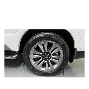 2020 for Kia Mohave Diesel 3.0 4WD 5-Seater Leather Automatic with 174,847 km Left Steering - Product Image 5