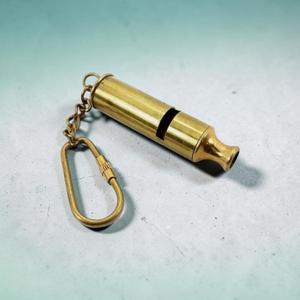 Sifflet en laiton EDC, porte-clés de sécurité, plus fort, léger, survie, randonnée, camping, dressage d'animaux, non étanche - Product Image 2