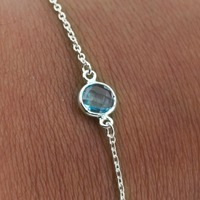 Bracelet rond en topaze bleue, argent sterling 925, fait main, bijou de promesse pour femme, cadeau pour elle, pierre de naissance de décembre.