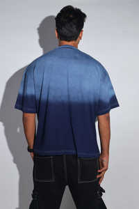 เสื้อยืดผู้ชายสีน้ำเงินไล่เฉดสีแบบโอเวอร์ไซส์หลากสีสไตล์สตรีททันสมัยสำหรับฤดูร้อน รับผลิตตามสั่งขายส่งแบบ OEM - Product Image 2