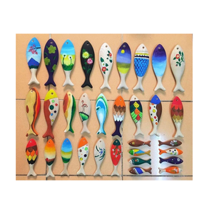 Ornement de poisson en bois écologique fait main, modèle de poisson sculpté sur mesure, thème côtier, décoration murale pour la maison, cadeau - Product Image 1