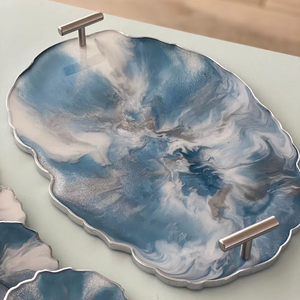 Plateau de service le plus vendu en résine avec un design arrondi, plateau de service décoratif pour aliments, fait à la main - Product Image 1