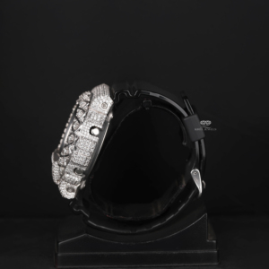 นาฬิกาข้อมือดิจิตอลหรูหราประดับเพชรโมอิสซาไนต์ หน้าปัด LED สายสแตนเลส สไตล์ฮิปฮอป สำหรับผู้ชาย กันน้ำ รับผลิตตามแบบ OEM - Product Image 5