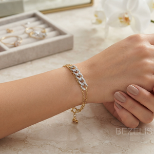 Bracelet à maillons délicats en or jaune 18 carats avec chaîne double brin et maillons cubains en diamant de laboratoire - Product Image 5