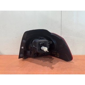 Feu arrière extérieur gauche d'occasion OEM 5K0945095E pour Golf 2008-2015 - Product Image 3