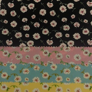 Magnifiques motifs floraux et végétaux vintage de haute qualité sur tissu en coton tissé, largeur 44 pouces, prêts pour une expédition immédiate. - Product Image 4