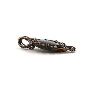 Colgante de Labradorita Hecho a Mano con Alambre Envolvente de Cobre Rodio Negro al por Mayor |   Proveedor de Joyería Bohemia con Piedras Preciosas - Product Image 3