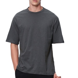 Camiseta Unisex de algodón 100% de alta calidad con cuello redondo para hombre, camiseta informal de manga corta de talla grande con logotipo personalizado, camiseta en blanco de gran tamaño 2026 - Product Image 1