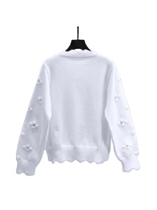 Cardigan en mohair tricoté bleu clair pour femme Power Abaan Sports, avec boutons nacrés sur le devant, pull décontracté et tendance - Product Image 2