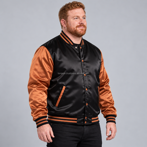 Vestes universitaires en satin surdimensionnées avec silhouette décontractée, fermeture à boutons-pression, poches fonctionnelles et design streetwear urbain tendance - Product Image 6