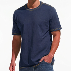T-shirt pour homme en coton pur, couleur unie, tissu léger, col rond, coupe classique, manches courtes - Product Image 1