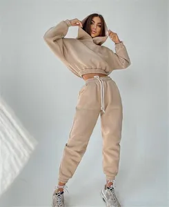 Ensemble de survêtement à capuche uni pour femme, manches longues, pantalon à cordon de serrage, coupe décontractée, vêtement d'automne, 100 % coton, design respirant - Product Image 1