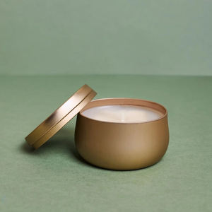 Velas Aromáticas de Limoncillo y Lima en Frascos Negros Esmerilados para Decoración del Hogar, Ideales para Días Festivos, Ramadán, Día del Padre y Bares - Product Image 3