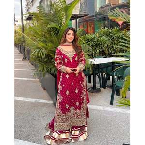 Conjunto de Traje de Fiesta de Organza Bordado a Mano, Silueta en A con Trabajo de Lentejuelas, Talla XL - Product Image 2