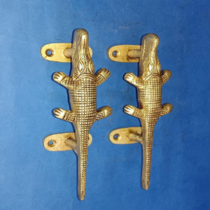 Manija de puerta de latón con forma de cocodrilo, juego de tiradores de puerta con diseño de lagarto, herrajes para puertas de madera - Product Image 3