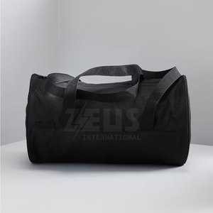 Sac de sport de qualité supérieure avec un grand espace de rangement, un matériau durable et une conception de transport confortable pour la remise en forme quotidienne - Product Image 6