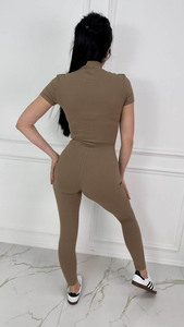 Nouvel ensemble deux pièces pour femme grande taille, couleur unie, effet push-up fessier, comprenant un soutien-gorge de sport et un legging taille haute, idéal pour le sport, la course, le yoga et la gym - Product Image 4