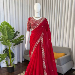 Sari de créateur Royal Fendy en soie, orné de perles et de sequins, avec blouse non cousue - Product Image 1