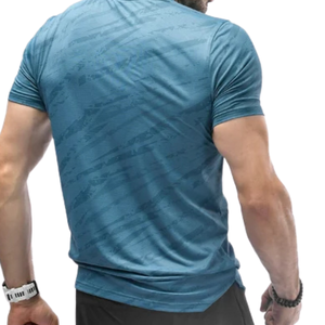 เสื้อยืดออกกำลังกายสีน้ำเงินโอเชียนบลูแห้งเร็วสำหรับผู้ชาย ระบายอากาศได้ดี ยืดได้ 4 ทิศทาง เย็บแบบโอเวอร์ล็อค เหมาะสำหรับออกกำลังกาย วิ่ง และเล่นกีฬา - Product Image 4