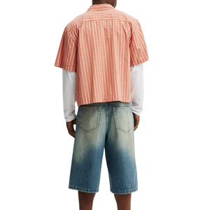 กางเกงยีนส์ขาสั้นผู้ชาย ระบายอากาศดี ใส่สบาย เหมาะกับฤดูร้อน เอวกลาง ทรงขากว้าง ผ้าฝ้ายทอ  รับผลิตตามแบบ ขายส่ง - Product Image 4