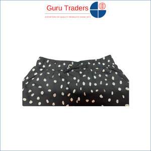 Exportador al por mayor de pantalones cortos de diseño moderno para niñas de calidad superlativa con estampado de lunares para niñas a buen precio - Product Image 2