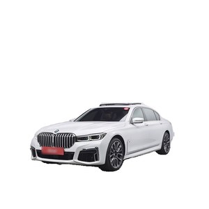 BMW Serie 7 740Li XDrive M Sport, Modelo Mayo 2022, con 25,256 km, Caja de Cambios Automática, Asientos de Cuero, Volante a la Izquierda - Product Image 1