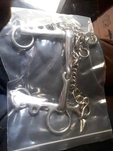 Bocado de Acero Inoxidable de Moda, Tipo Triángulo, de Una Sola Pieza para Productos Ecuestres - Product Image 3