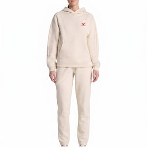 ชุดเสื้อฮู้ดถักสำหรับผู้หญิงพร้อมกระเป๋า - Product Image 1