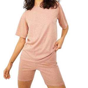 เสื้อเชิ้ตแขนสั้นผ้าระบายอากาศคุณภาพสูงติดกระดุม และกางเกงขาสั้นทรงหลวม ชุดเซ็ตสองชิ้นสำหรับผู้หญิงใส่หน้าร้อน - Product Image 6