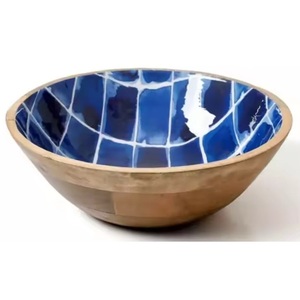 Tazón de madera con estampado de peces, acabado en esmalte, forma personalizada, para servir alimentos, estilo clásico. - Product Image 3