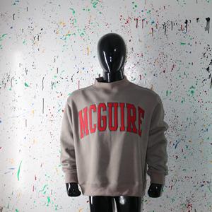 Sudadera MCGUIRE GRIS OSCURO con Cuello Alto, 100% ROJO, Apliques Bordados, Cuello Ancho, Hilos Finos - Product Image 2