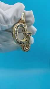 Colgante de Lujo Hip Hop con Letra Inicial Personalizada de Moissanita VVS Certificada, Diseño Iced, en Plata de Ley 925 - Product Image 5