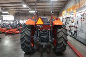 Nouveau tracteur Kubota modèle M7060HD disponible dès maintenant à prix avantageux - Product Image 5