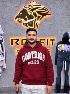 Vente en gros de sweats à capuche surdimensionnés pour hommes, streetwear personnalisé, avec broderie de patchs usés, en coton lourd - Product Image 4