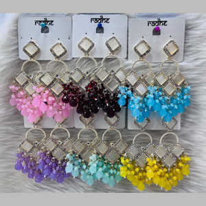 Boucles d'oreilles pendantes plaqué or pierre et perles Kundan Fashion 11103267SBL - Product Image 1